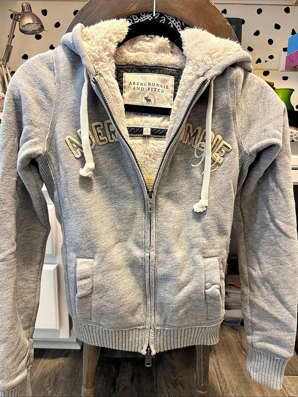 Y2K Abercrombie & Fitch Sherpa Lined Full-Zip Hoodie Gray Small